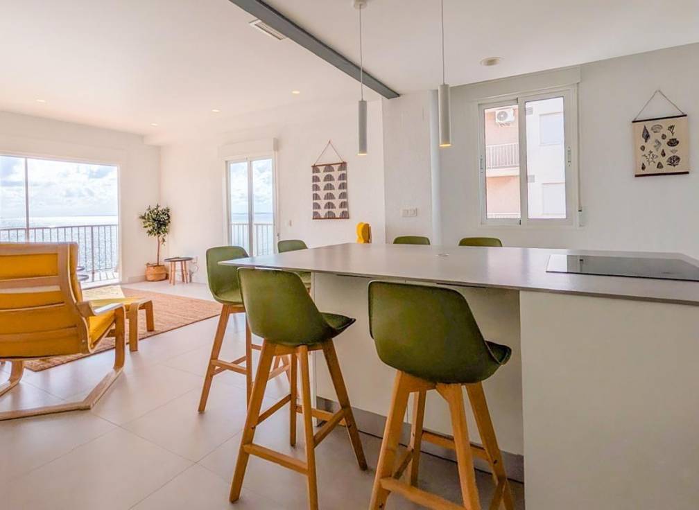 Resale - Flat - Santa Pola - Centro