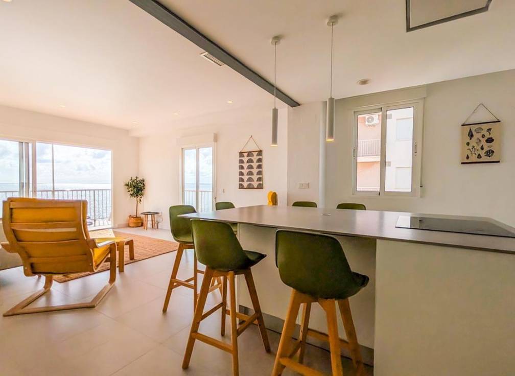 Resale - Flat - Santa Pola - Centro