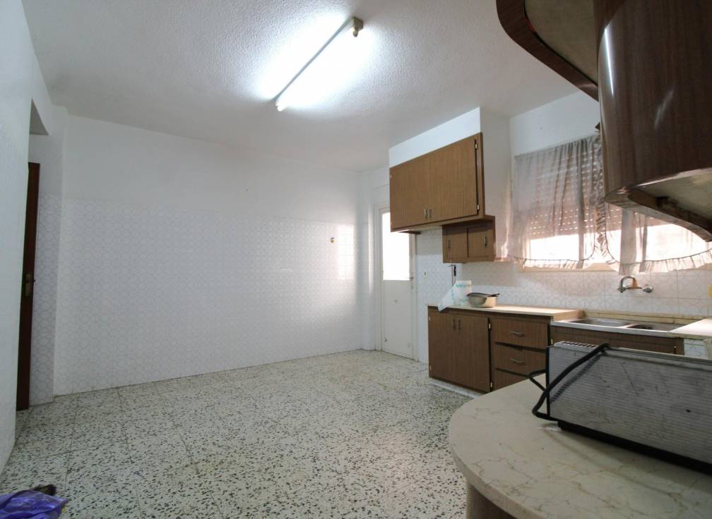 Resale - Flat - Santa Pola - Centro