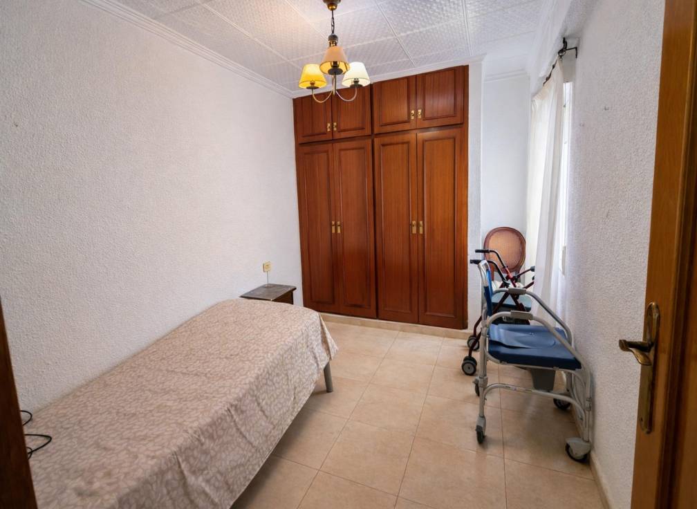 Resale - Flat - Santa Pola - Centro