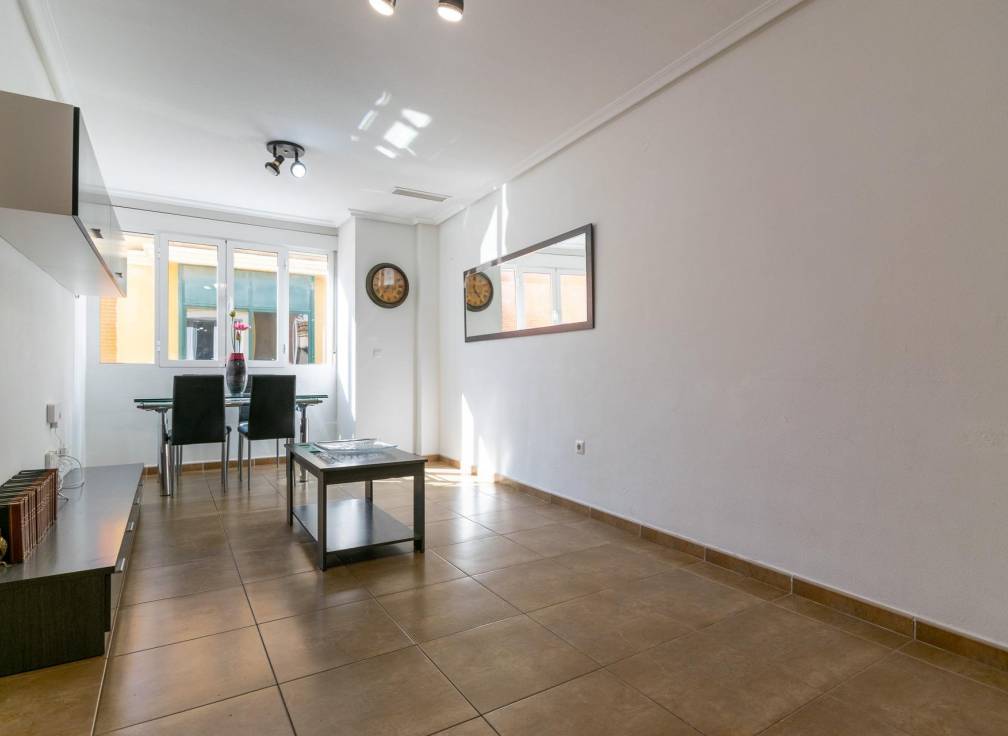 Resale - Flat - Santa Pola - Norte