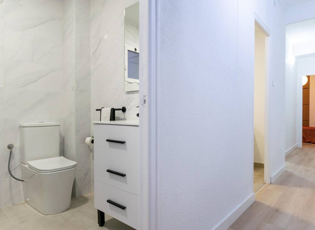 Resale - Flat - Santa Pola - Norte