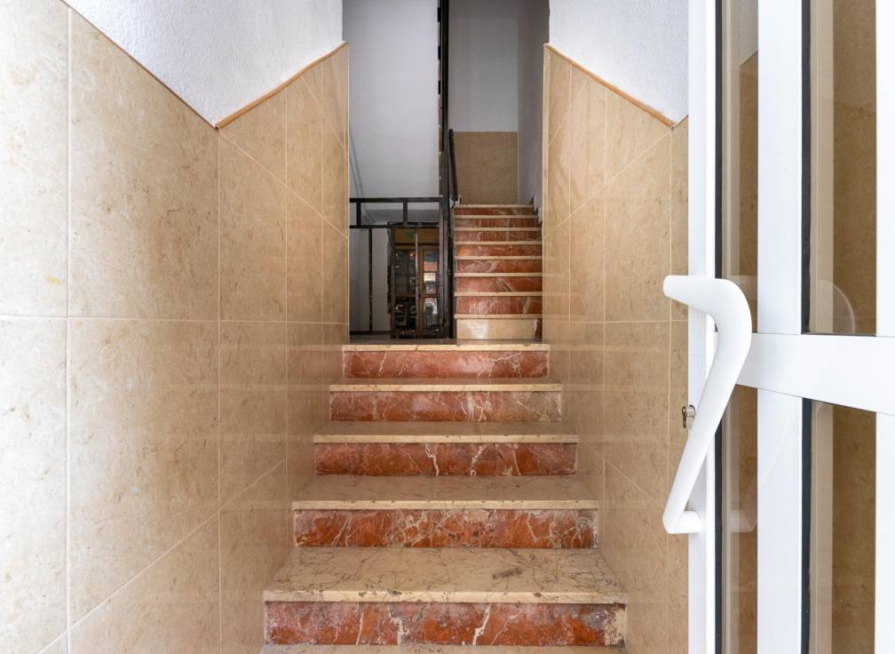 Resale - Flat - Santa Pola - Norte