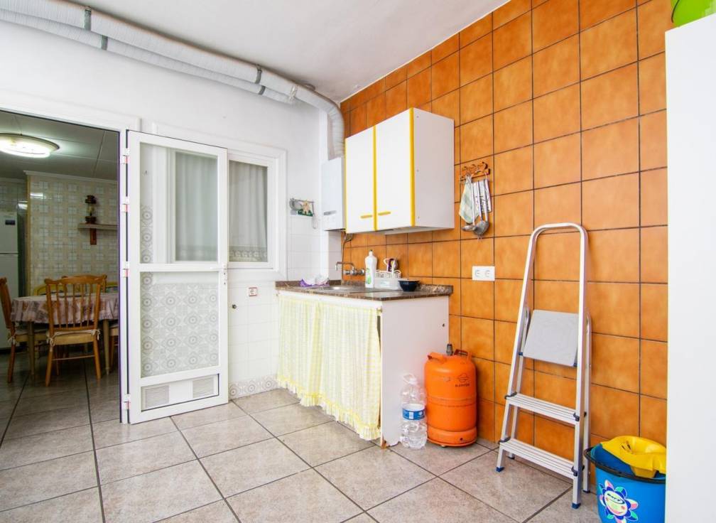 Resale - Flat - Santa Pola - Playa Levante