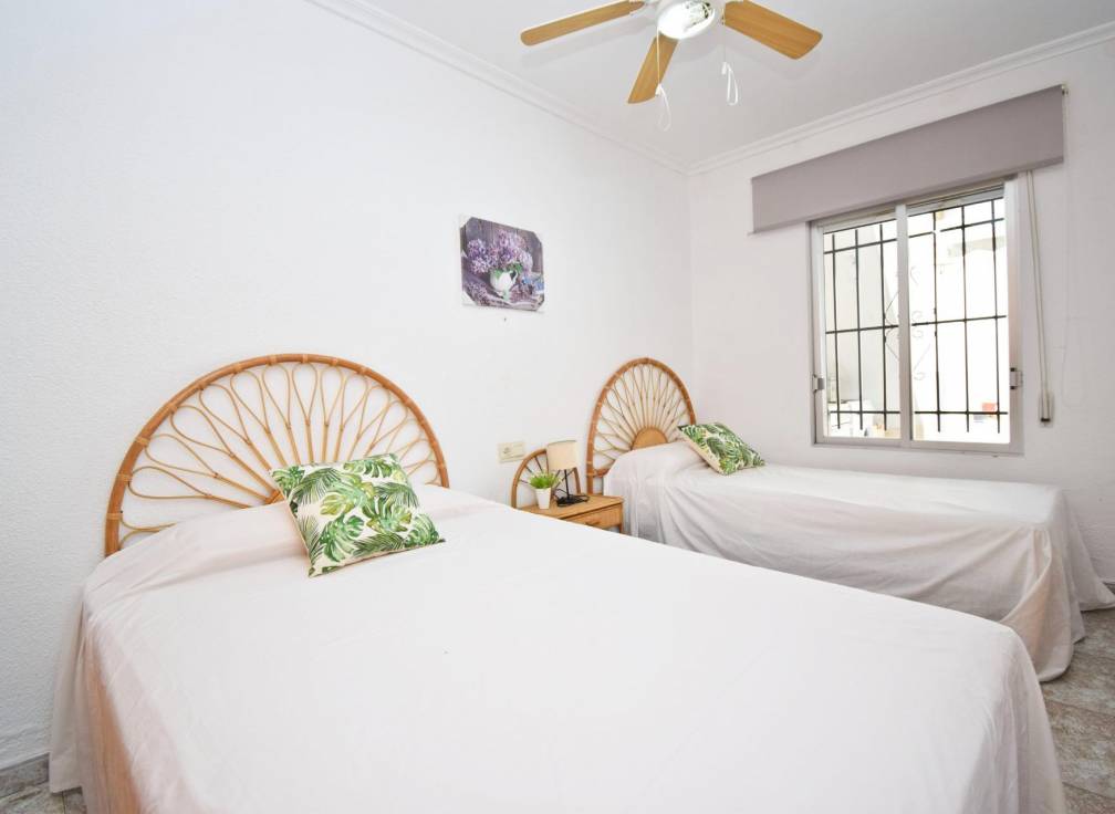 Resale - Flat - Santa Pola - Playa Levante