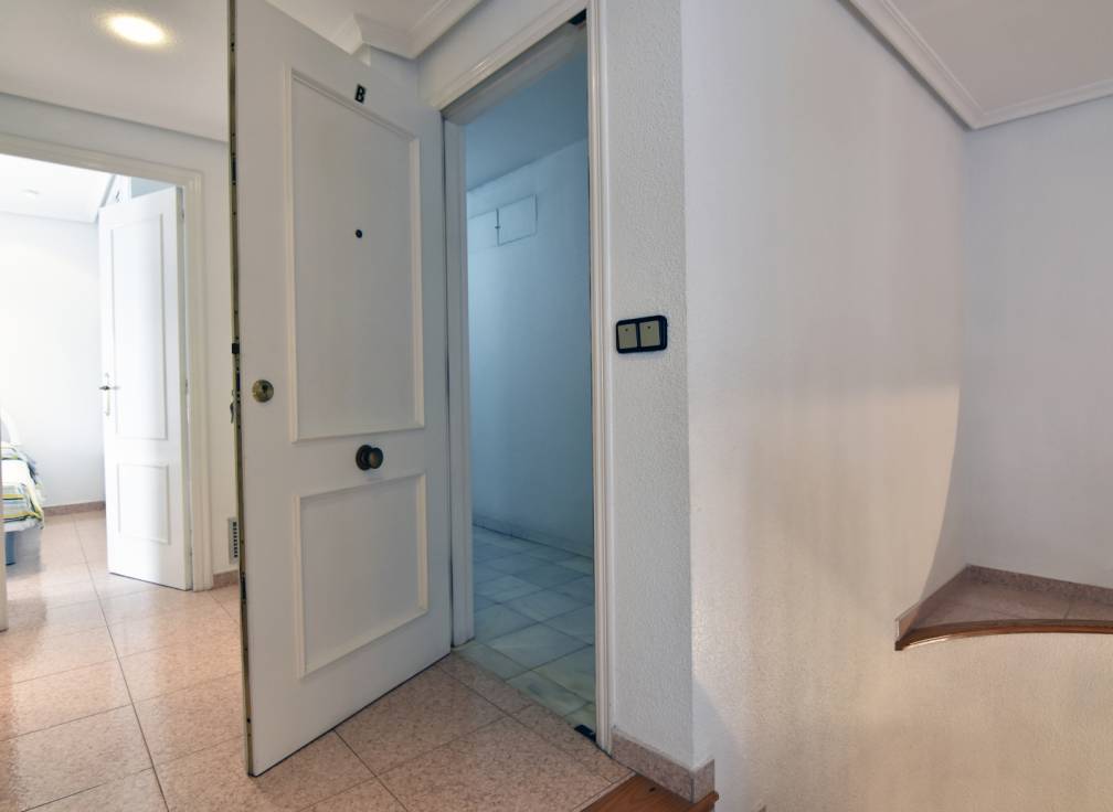 Resale - Flat - Santa Pola - Playa Levante