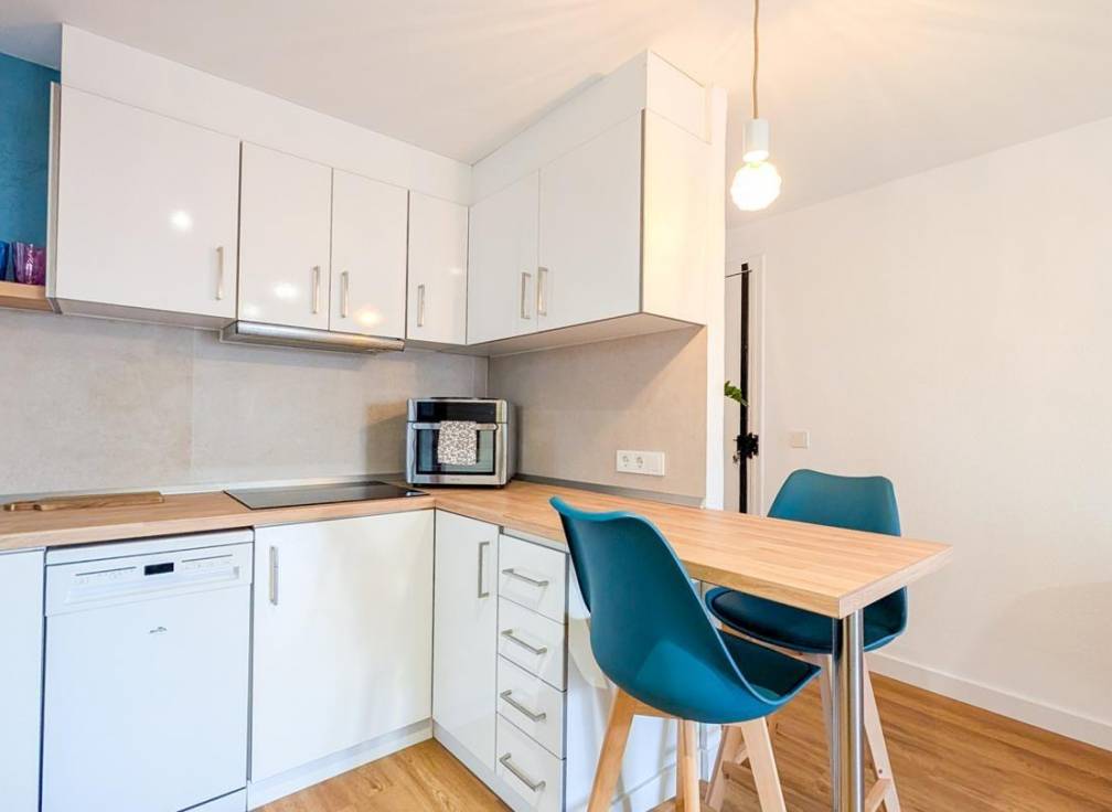 Resale - Flat - Santa Pola - Playa Levante