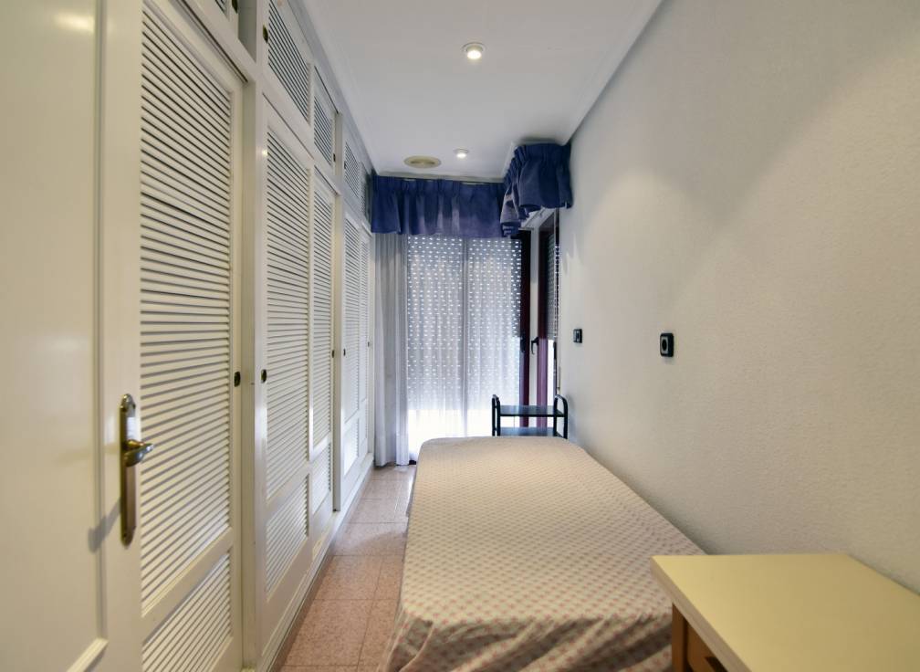 Resale - Flat - Santa Pola - Playa Levante