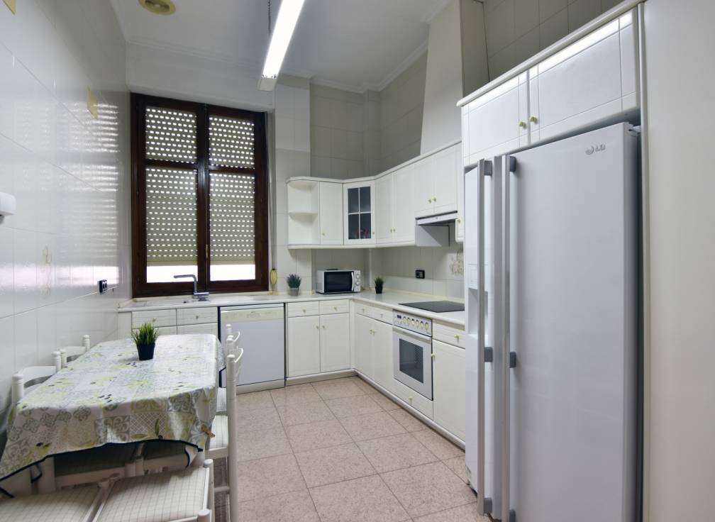 Resale - Flat - Santa Pola - Playa Levante