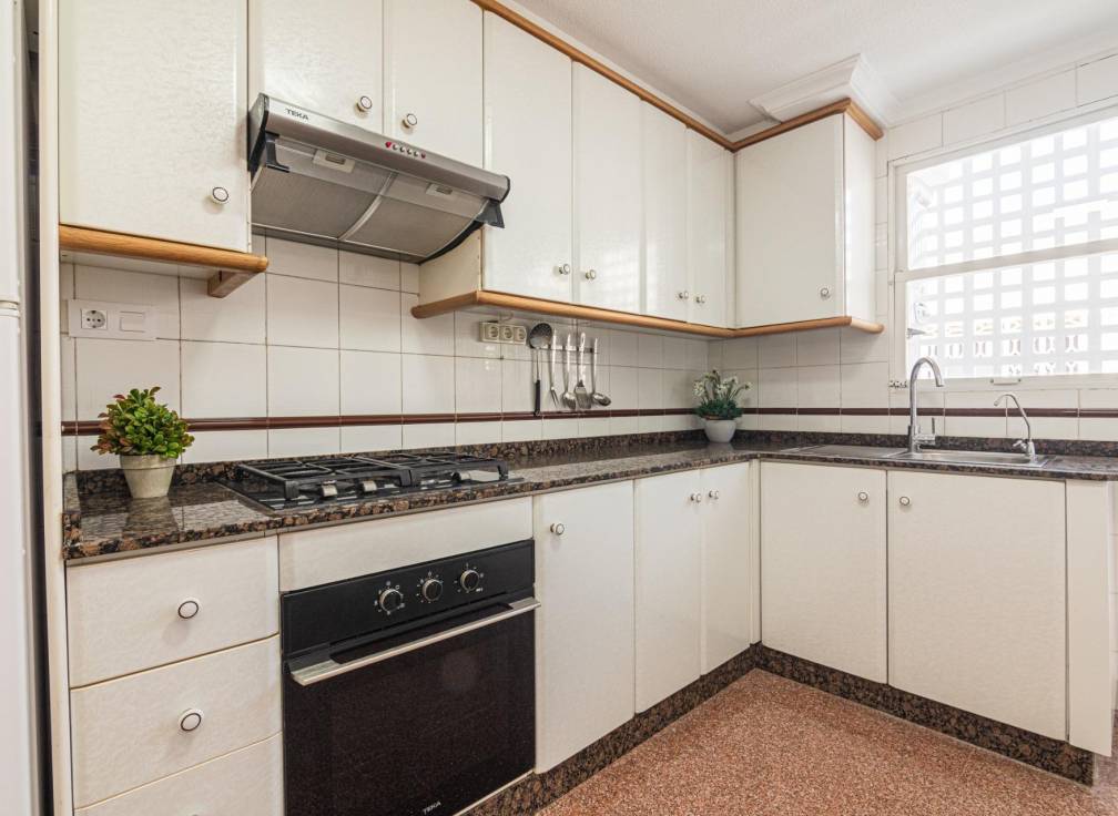 Resale - Flat - Santa Pola - Playa Levante
