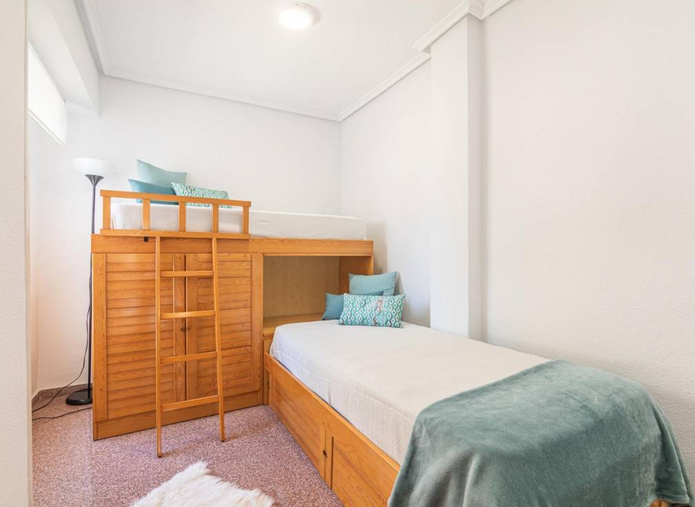 Resale - Flat - Santa Pola - Playa Levante