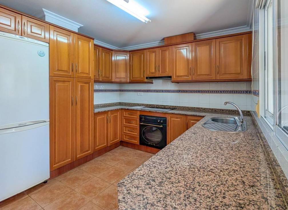Resale - Flat - Santa Pola - Playa Levante
