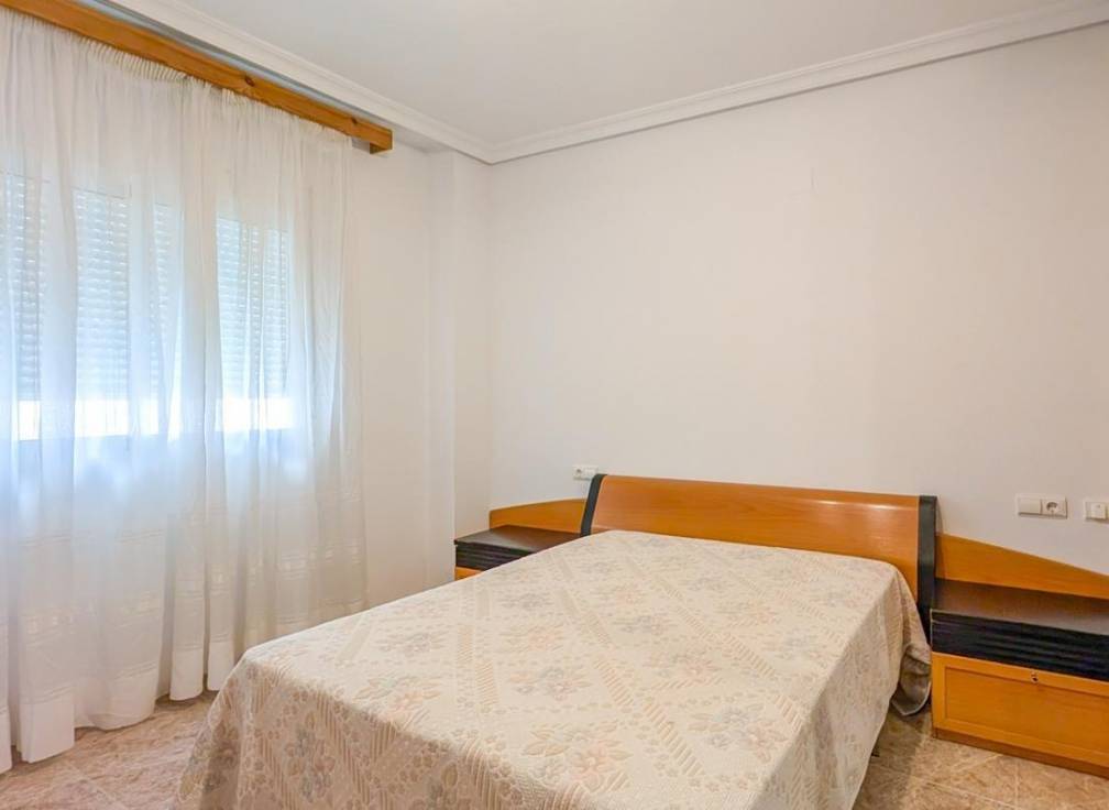 Resale - Flat - Santa Pola - Playa Levante