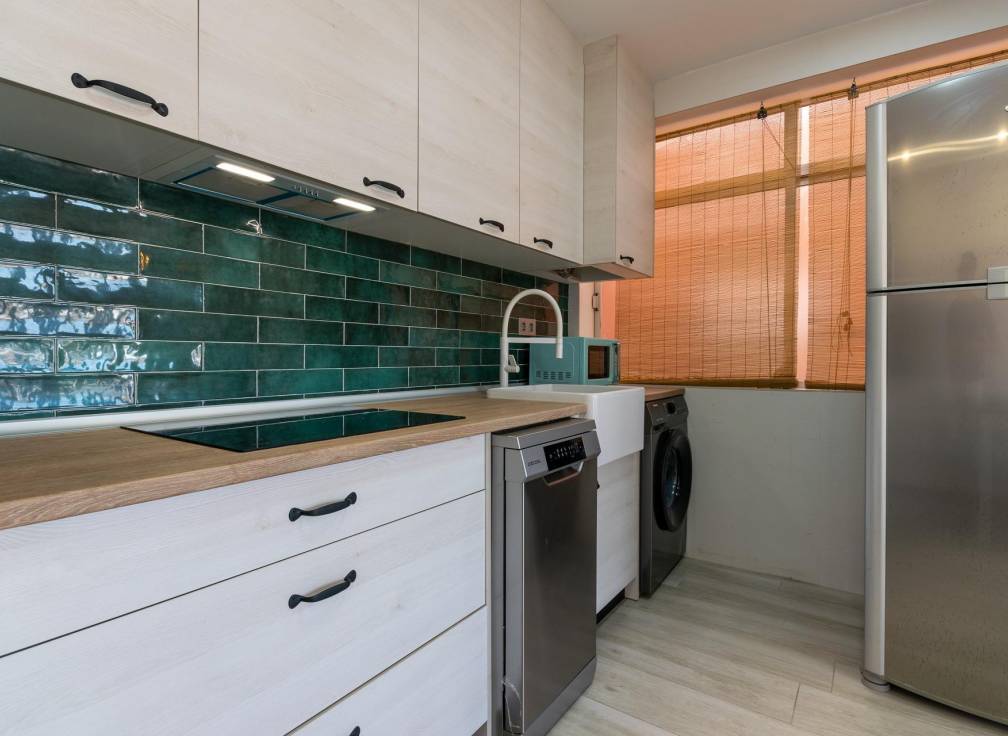 Resale - Flat - Santa Pola - Playa Lisa