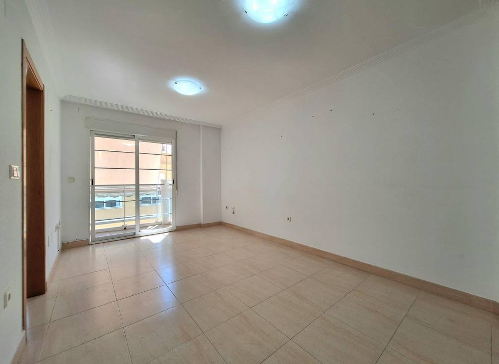 Resale - Flat - Santa Pola - Puerto