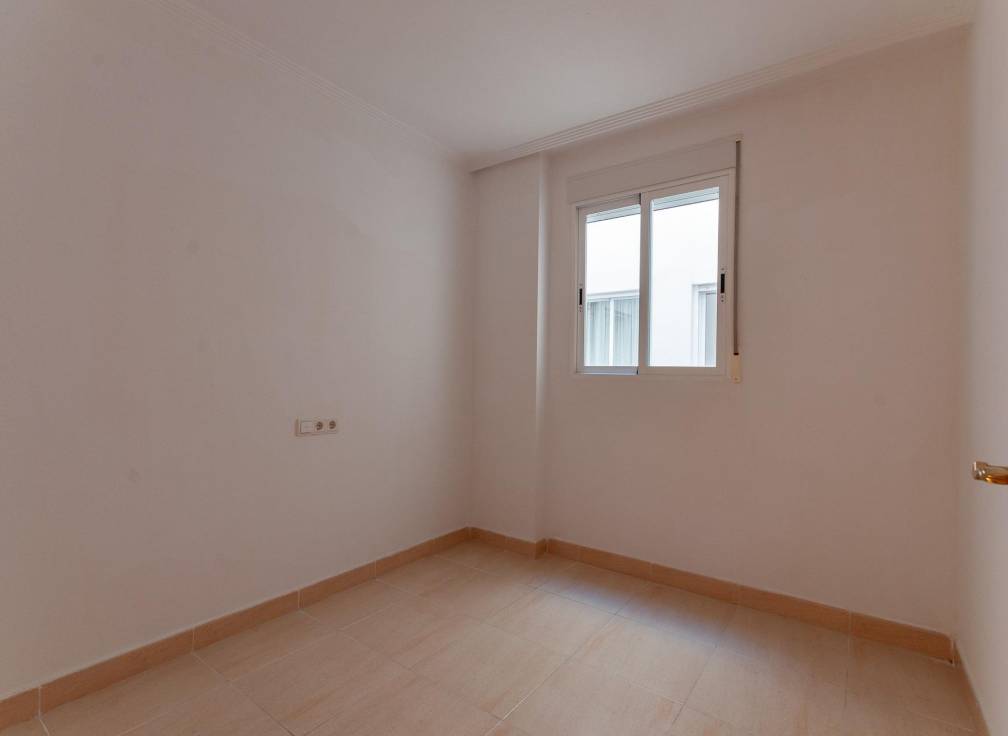 Resale - Flat - Santa Pola - Puerto