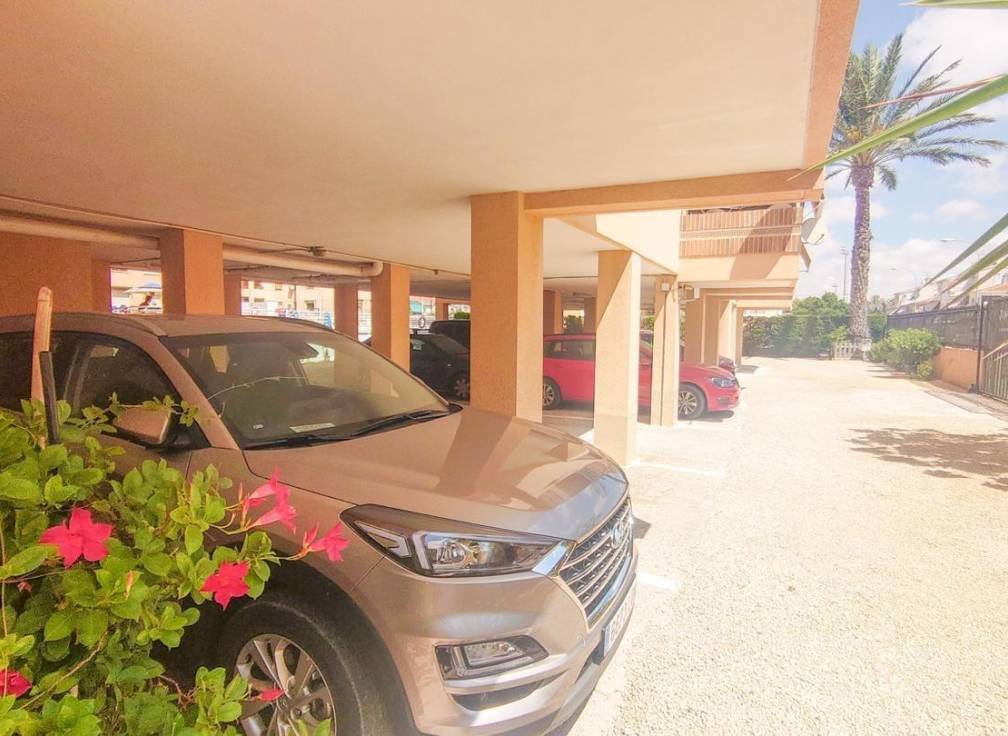 Resale - Flat - Santa Pola - Puerto