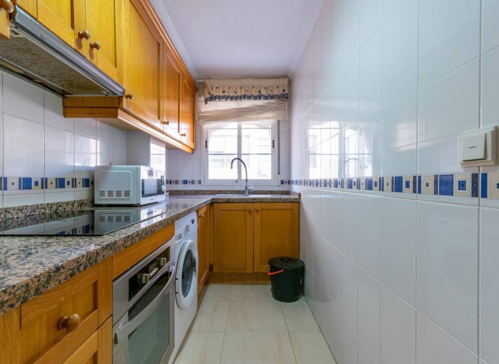 Resale - Flat - Santa Pola - Puerto