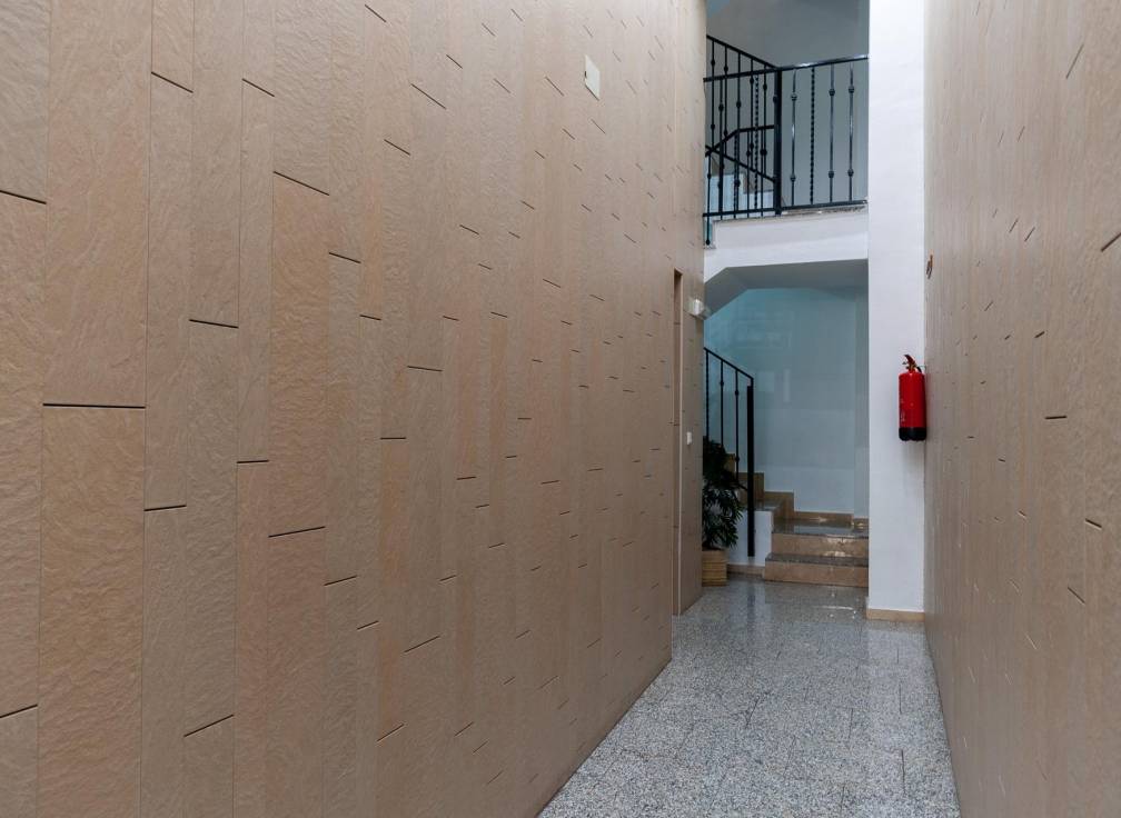 Resale - Flat - Santa Pola - Puerto