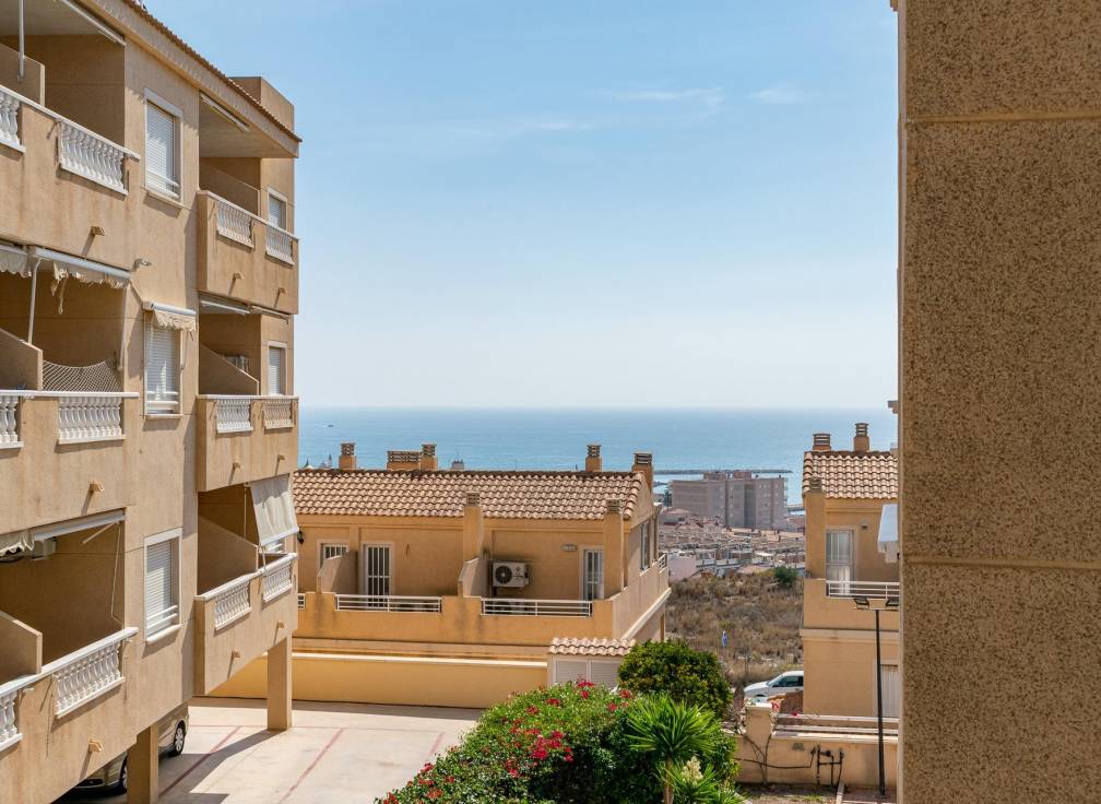 Resale - Flat - Santa Pola - Santiago bernabeu