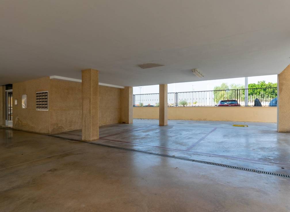 Resale - Flat - Santa Pola - Santiago bernabeu
