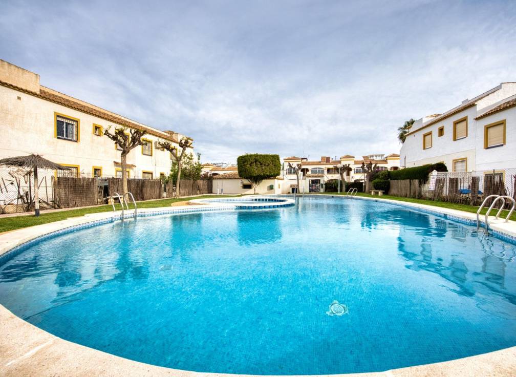 Resale -  - Gran alacant - Avda. mediterraneo