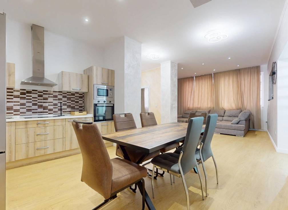 Resale - Ground floor - Alicante - Altozano