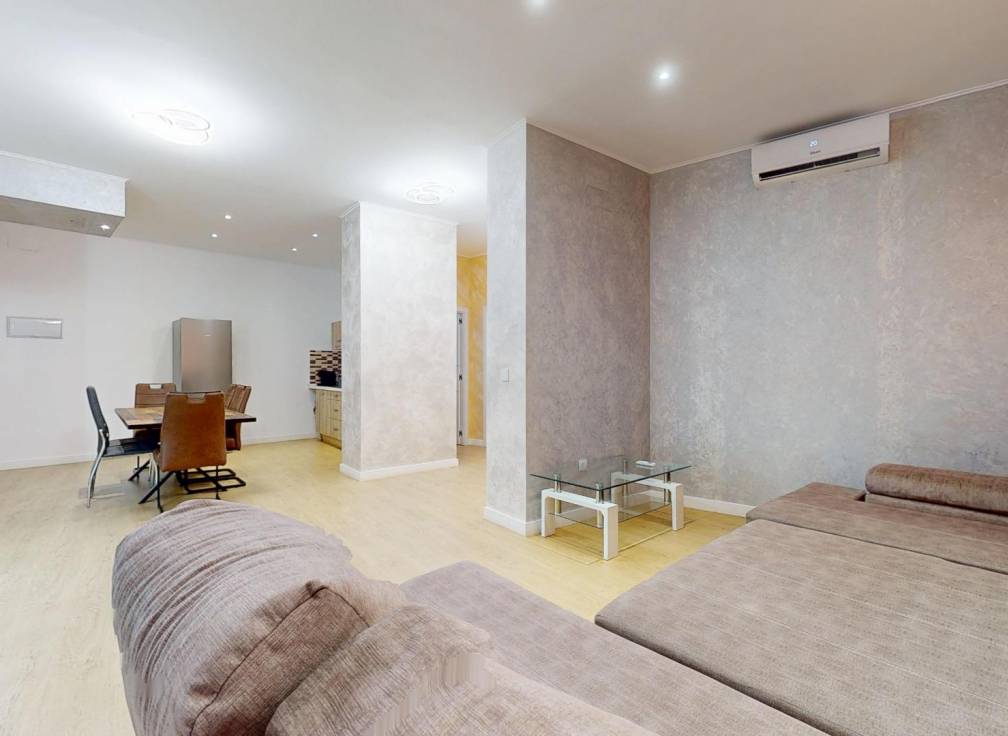 Resale - Ground floor - Alicante - Altozano