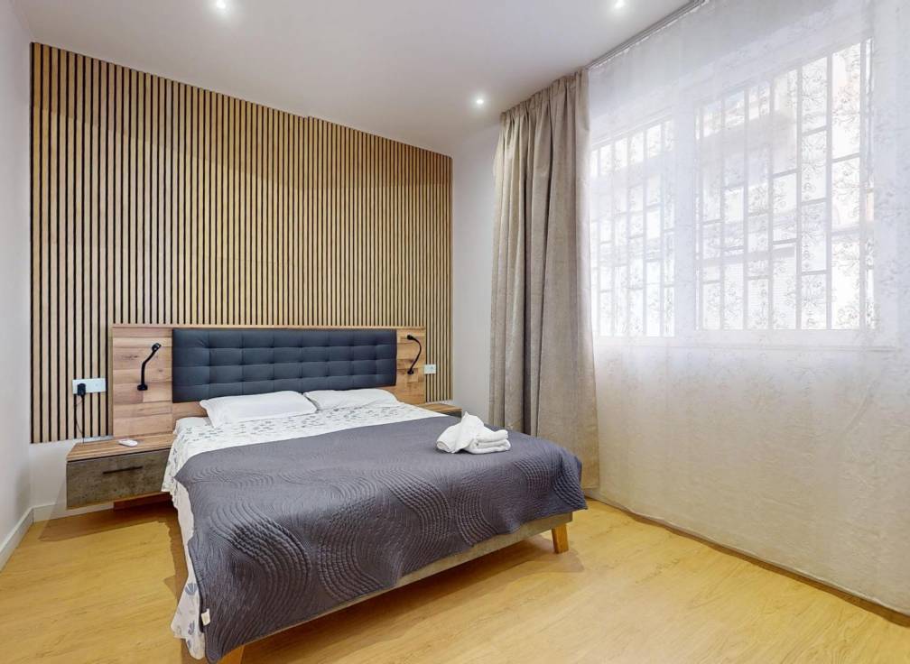 Resale - Ground floor - Alicante - Altozano