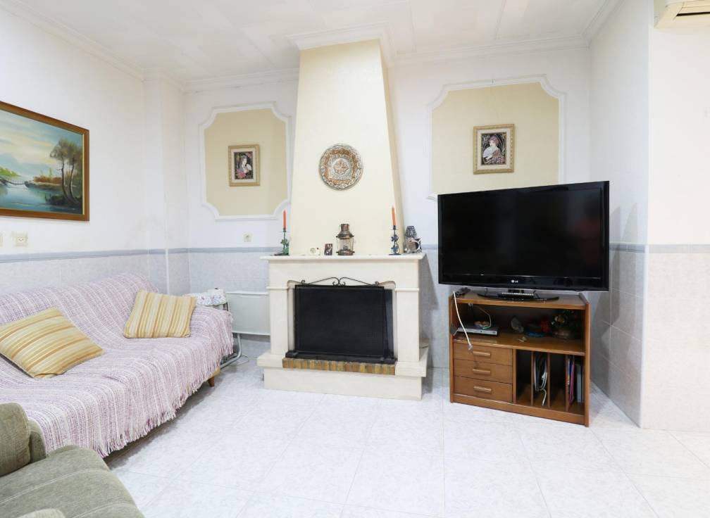 Resale - Ground floor - Catral - Comunidad valenciana