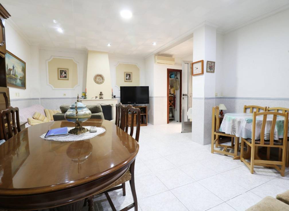 Resale - Ground floor - Catral - Comunidad valenciana