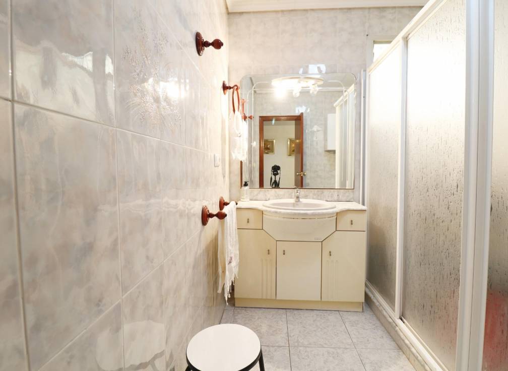 Resale - Ground floor - Catral - Comunidad valenciana