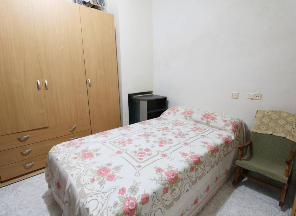 Resale - Ground floor - Catral - Comunidad valenciana