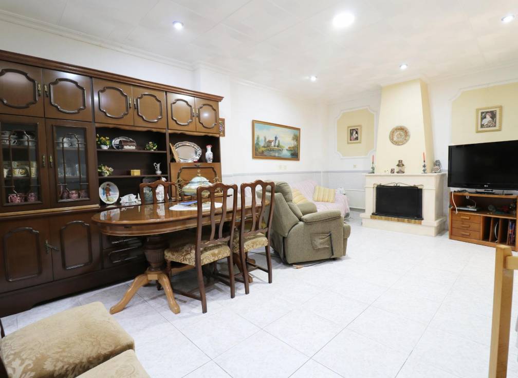 Resale - Ground floor - Catral - Comunidad valenciana