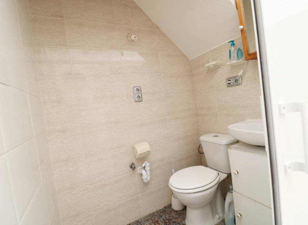 Resale - Ground floor - Catral - Comunidad valenciana