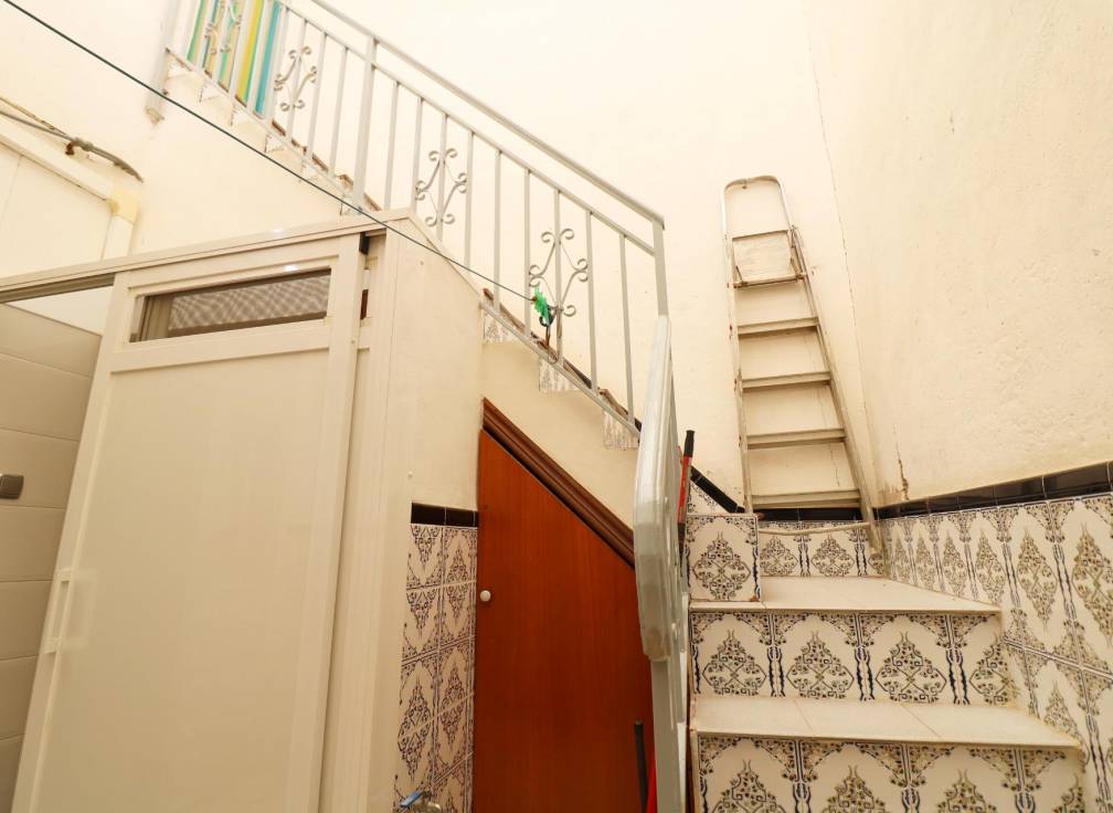 Resale - Ground floor - Catral - Comunidad valenciana