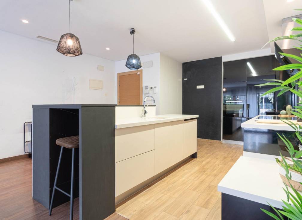 Resale - Ground floor - Crevillent - EL PINAR