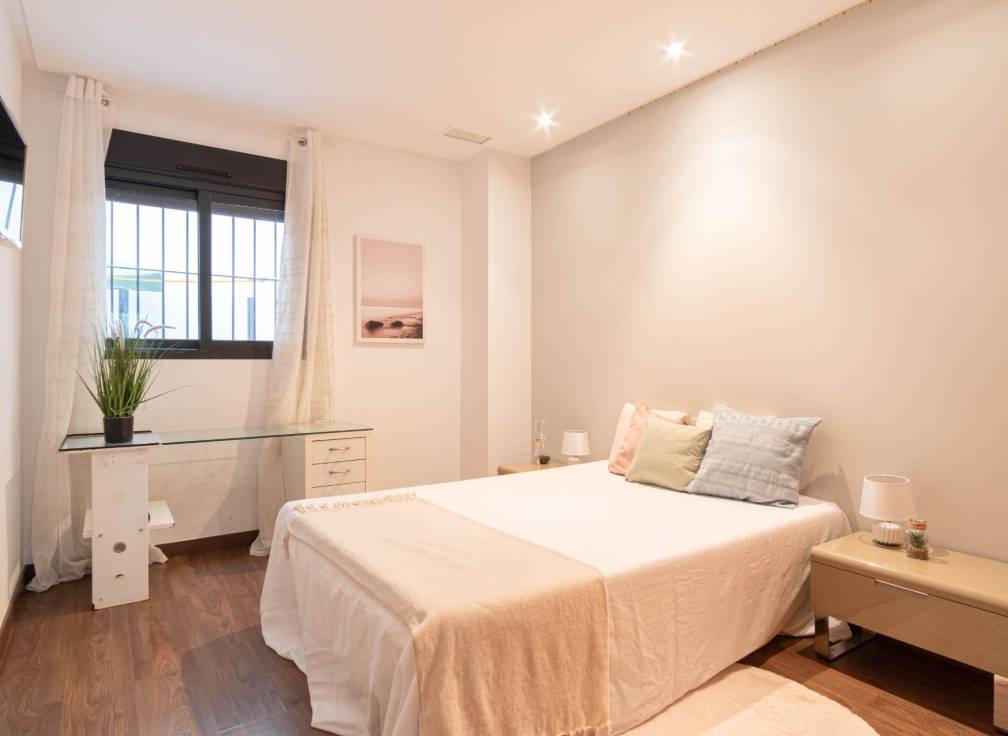 Resale - Ground floor - Crevillent - EL PINAR