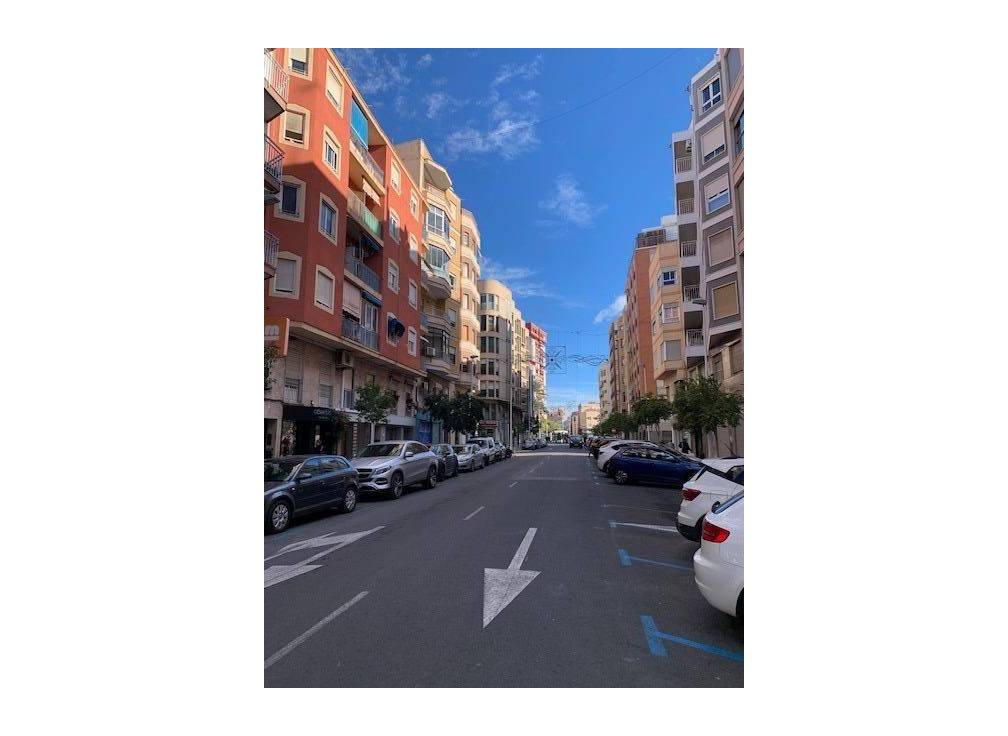 Resale - Ground floor - Elche - Asilo - Pisos Azules