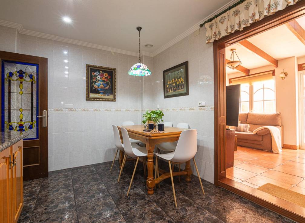 Resale - Ground floor - Elche - Carrús Este