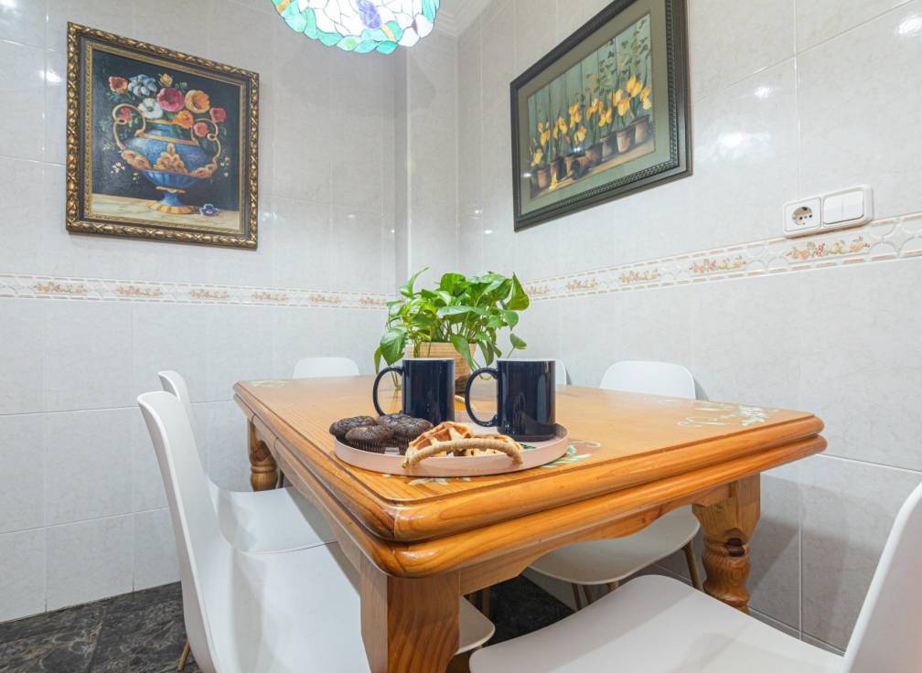 Resale - Ground floor - Elche - Carrús Este
