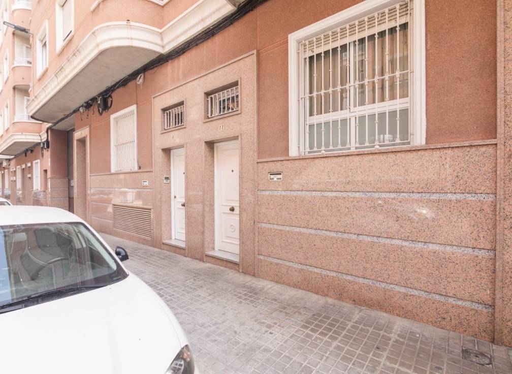 Resale - Ground floor - Elche - Carrús Este