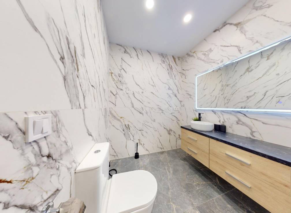 Resale - Ground floor - Elche - Centro