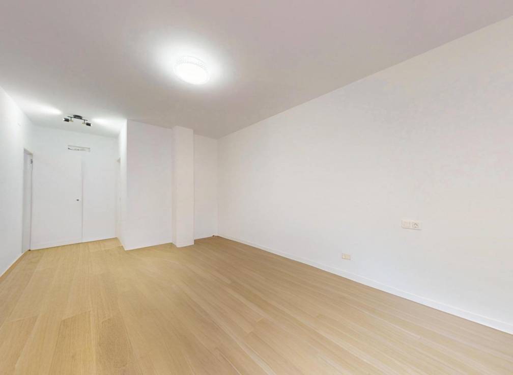 Resale - Ground floor - Elche - Centro