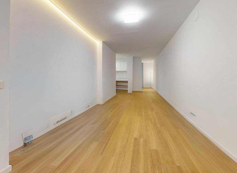 Resale - Ground floor - Elche - Centro