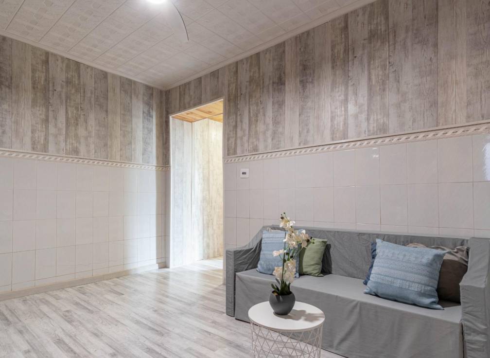 Resale - Ground floor - Elche - Plaza Crevillente-Juzgados