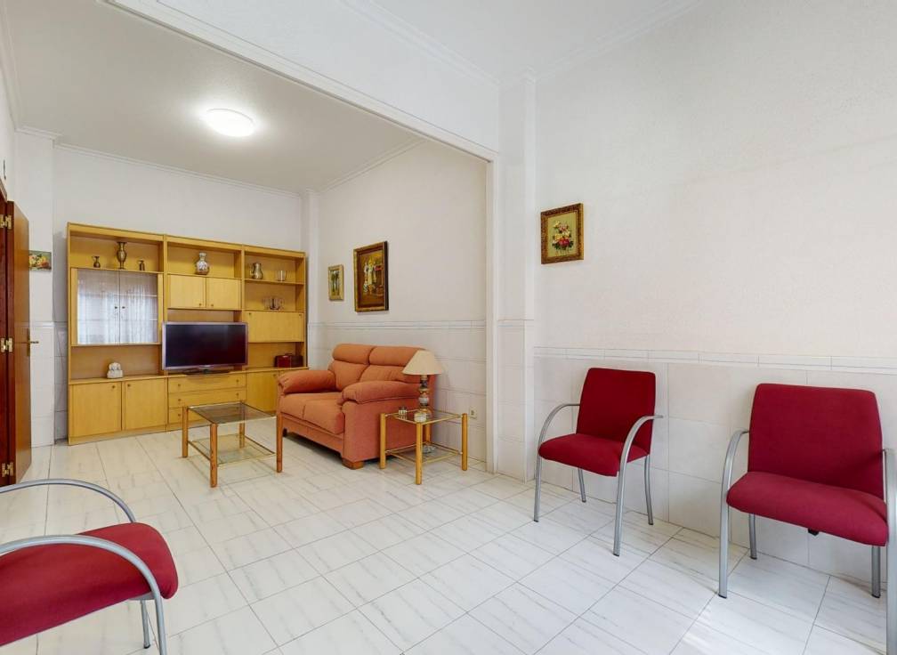 Resale - Ground floor - Elche - Plaza Crevillente