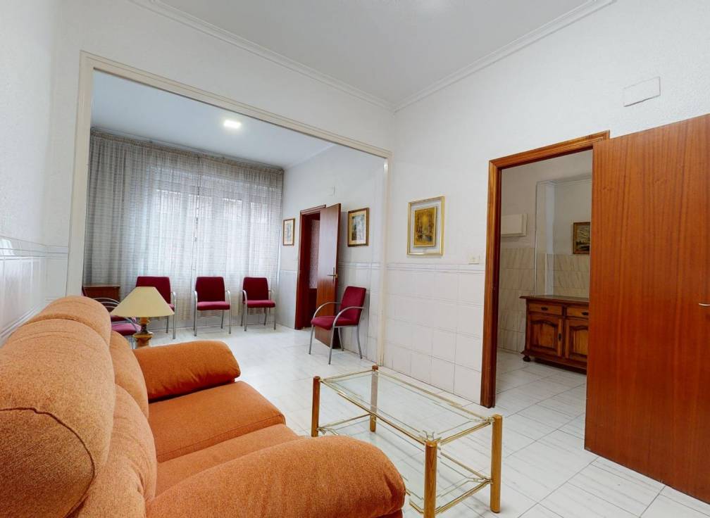 Resale - Ground floor - Elche - Plaza Crevillente