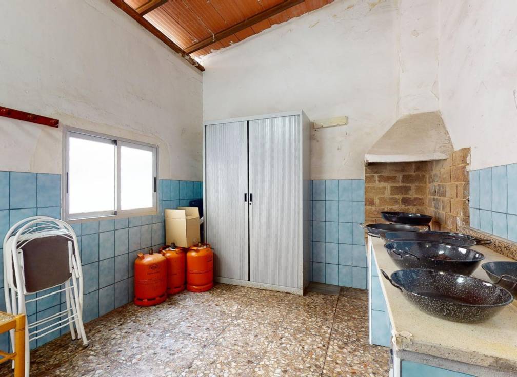 Resale - Ground floor - Elche - Plaza Crevillente