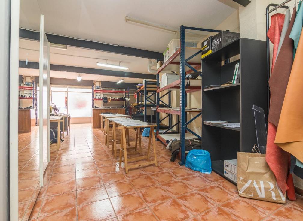 Resale - Ground floor - Elche - Plaza Madrid